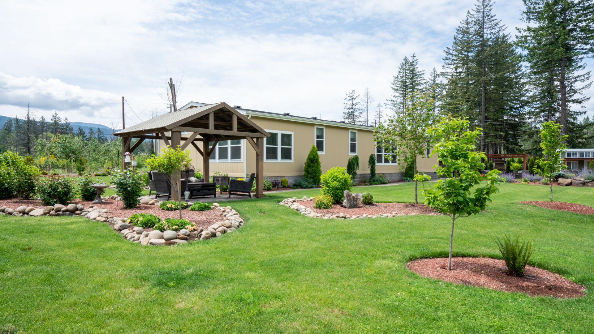 Can I Put a Manufactured Home on My Property? | ManufacturedHomeLoans.com